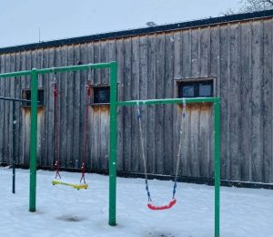 Škola za bukem (49)