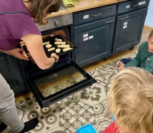 Škola za bukem (75)